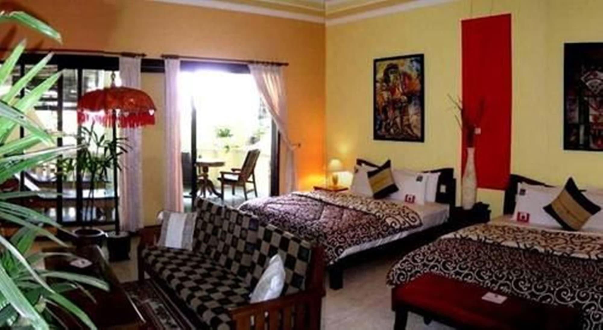Bali Paradise Hotel Boutique Resort Lovina  Exterior photo