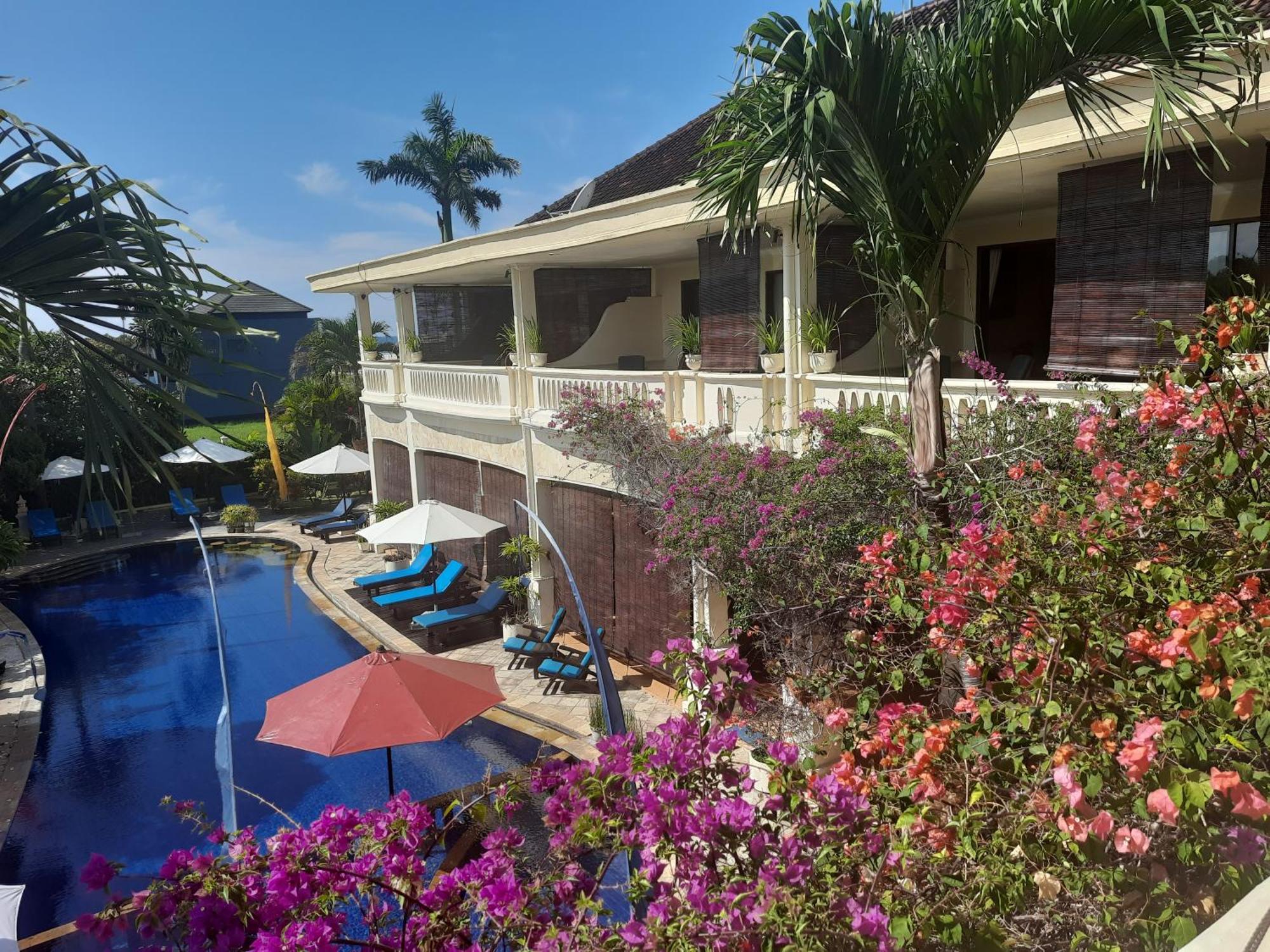 Bali Paradise Hotel Boutique Resort Lovina  Exterior photo