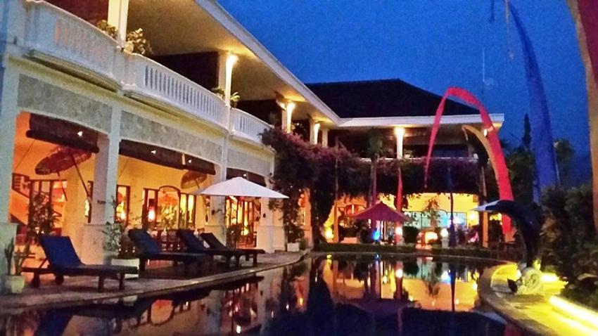 Bali Paradise Hotel Boutique Resort Lovina  Exterior photo