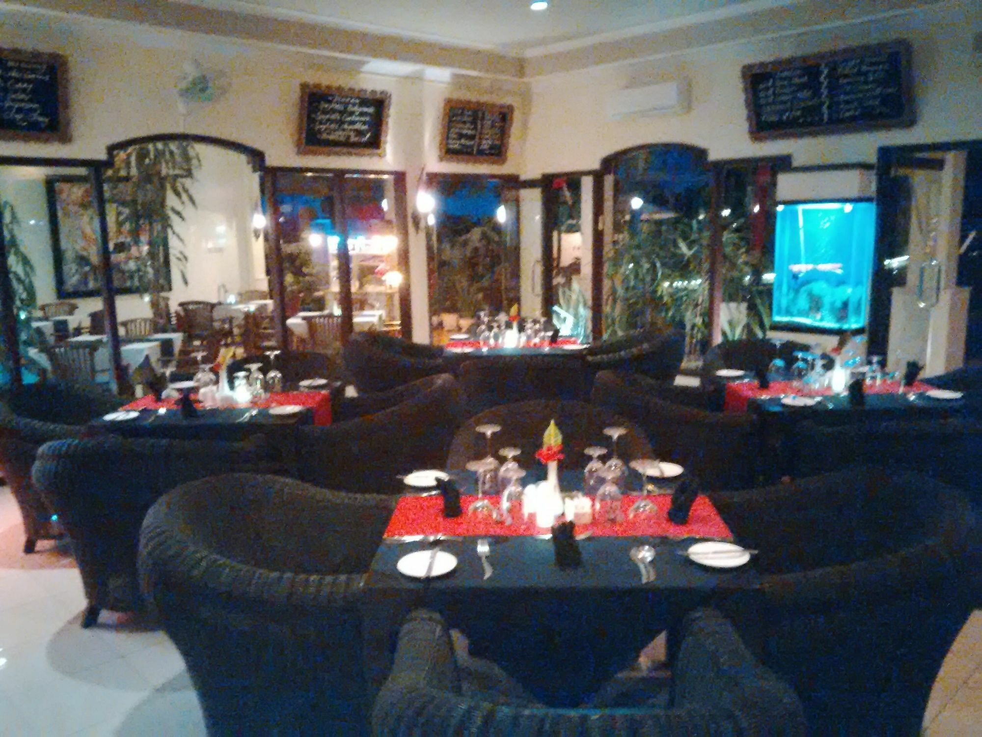 Bali Paradise Hotel Boutique Resort Lovina  Exterior photo
